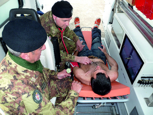 Dal 3 Maggio  i Quadri Sanitari del 3°Reparto del Corpo Militare dell’ACISMOM hanno iniziato attività ambulatoriale a favore dell'”Operazione Coorte”