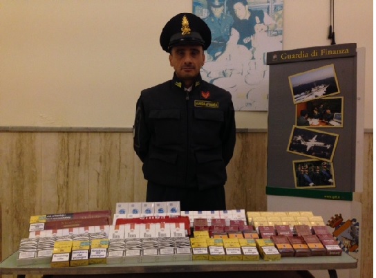 Guardia di Finanza Benevento: sequestrati 3 chili di sigarette di contrabbando