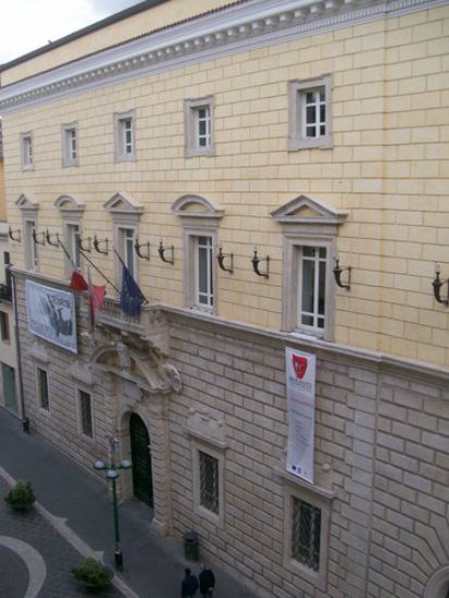 A Palazzo Paolo V seminario di studio sulle ricerche epigrafiche a Benevento