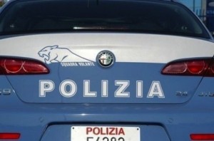 polizia_macchina