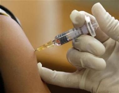 Vaccino antinfluenzale. Un altro caso sospetto di morte a Lecce.Ieri annunciato il ritiro da parte dei NAS nelle farmacie.