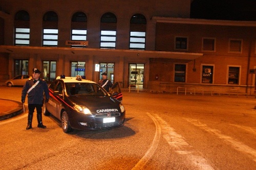 Benevento: fermato dai carabinieri un pregiudicato 42enne in possesso di droga all’interno della stazione ferroviaria.
