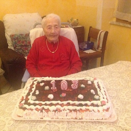 La sig.ra Giuseppina Leonetti di Limatola, ha festeggiato oggi il 103° compleanno.
