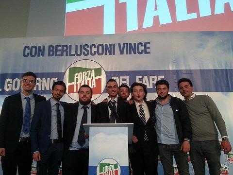 Campagnuolo: Forza Italia Giovani Benevento presente a Napoli a Sostegno di Silvio Berlusconi e del Presidente Caldoro