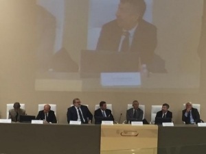 Il Sottosegretario on. Del Basso De Caro alla inaugurazione della Camera di Commercio di Foggia.