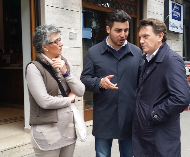 Raffaele Del Vecchio incontra i commercianti della zona via Nicola Sala