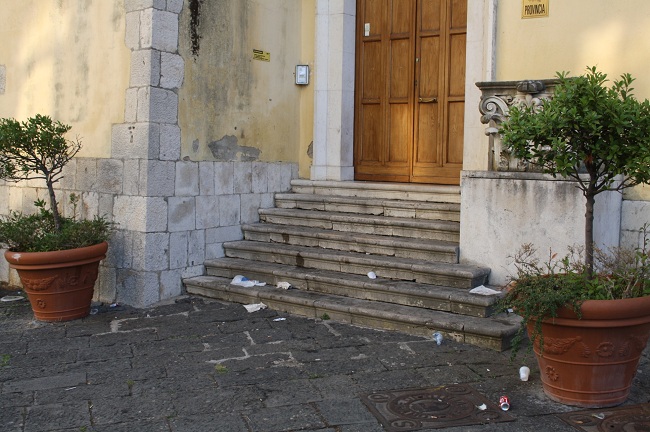 Benevento: ennesimo atto vandalico alla Rocca dei Rettori