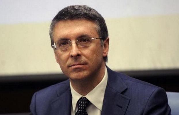 Raffaele Cantone sospende l’obbligo di pubblicare i redditi dei dirigenti pubblici