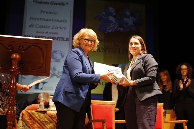 Marika Carolla selezionata alla XX Edizione del Premio Nazionale di narrativa “Valerio Gentile” – sez. “Racconto breve”