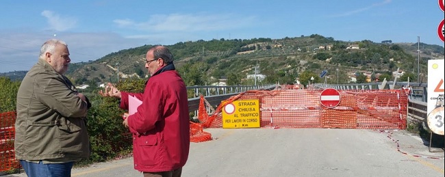 Consegnati i lavori per il ripristino del ponte sul fiume Ufita in località Apice Scalo, nel territorio di Apice.