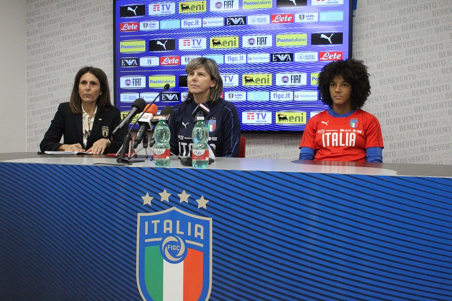 Calcio Femminile Italia – Georgia, Benevento si tinge di azzurro con le rappresentanti del gentil sesso