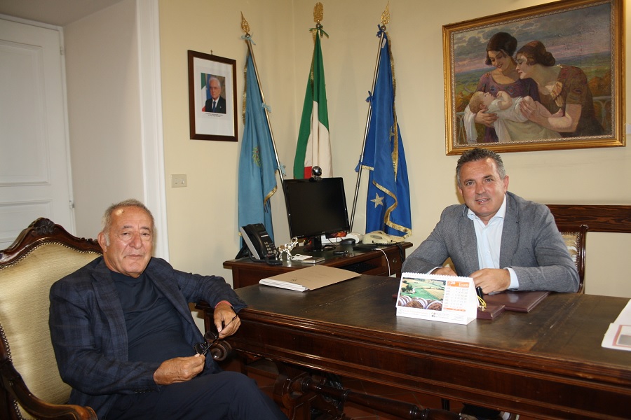 Antonio Di Maria si congratula con il presidente designato di Confindustria Oreste Vigorito