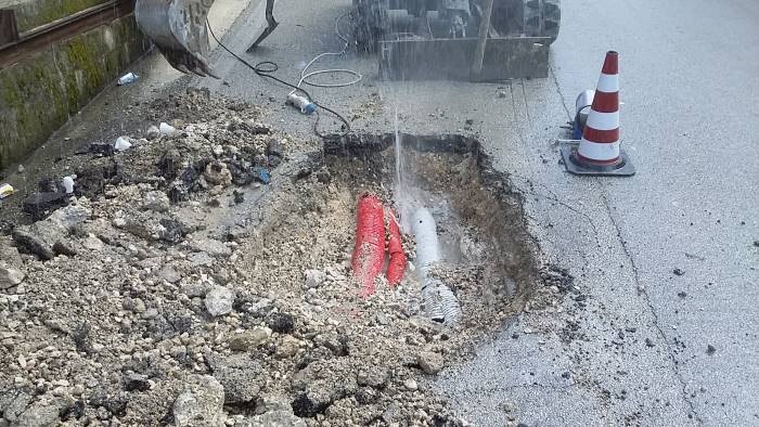 Benevento: nel pomeriggio di oggi interruzione idrica per un guasto improvviso in via Mattei