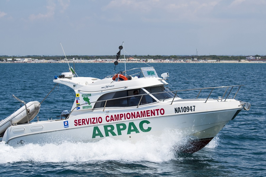 ARPAC. Qualità del mare in Campania, ripartono i prelievi di acque di balneazione.