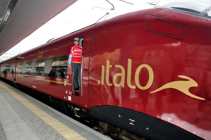 Mastella : “Trenitalia e Italo, obbligo morale di abbassare i prezzi”
