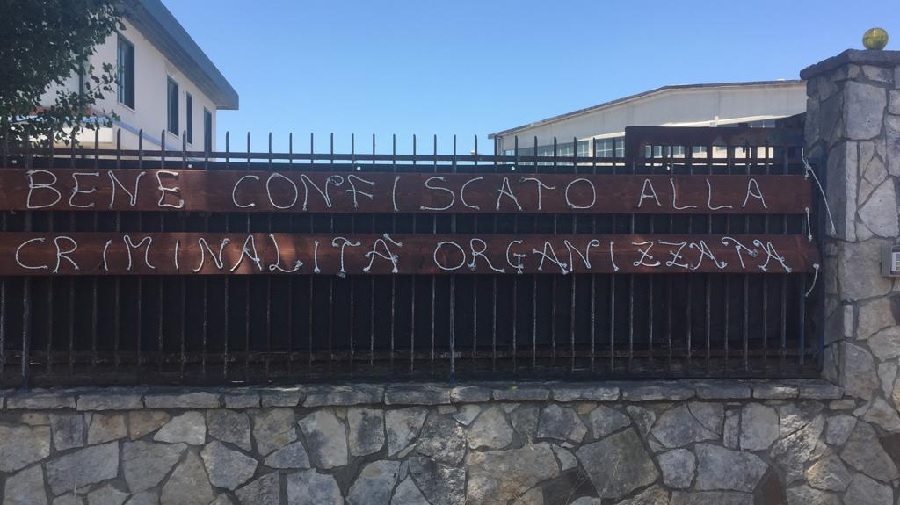 Associazione Libera. Lettera Aperta all’Asl di Benevento per l’utilizzo del Bene Confiscato di Contrada Olivola come Hub vaccinale