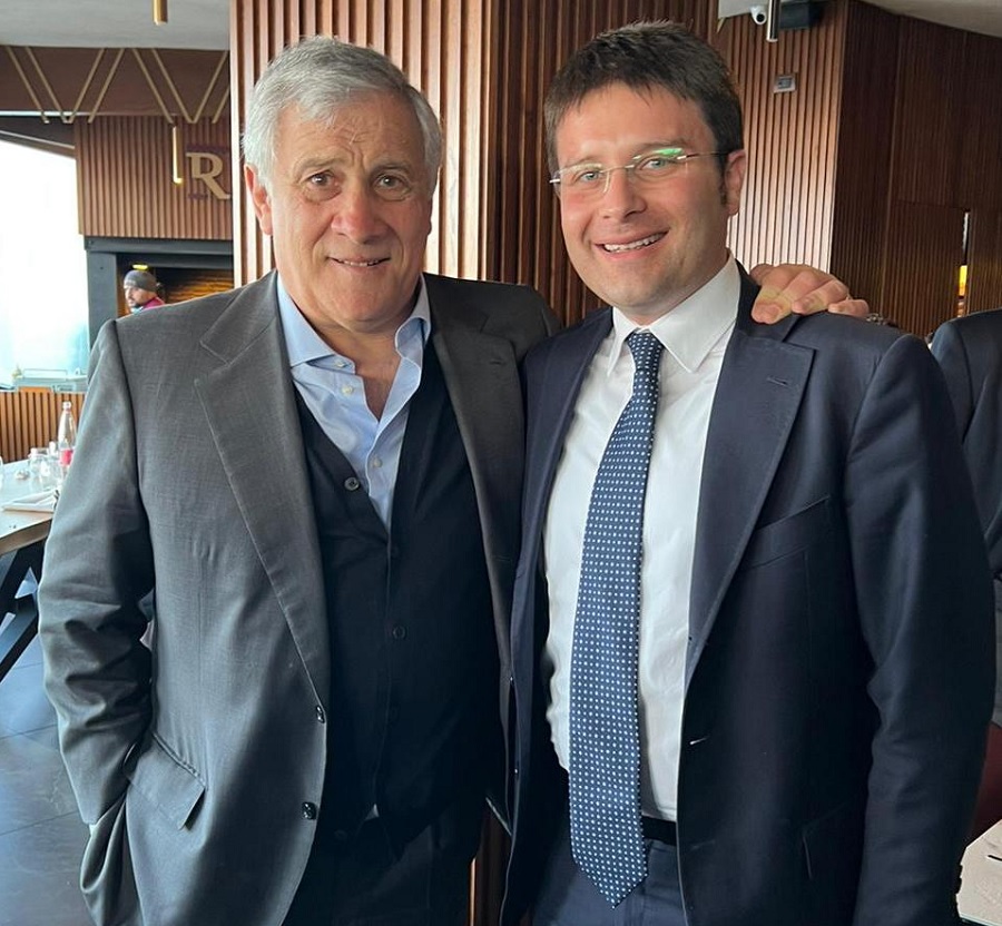 Forza Italia Benevento: convocato vertice a Napoli con Antonio Tajani