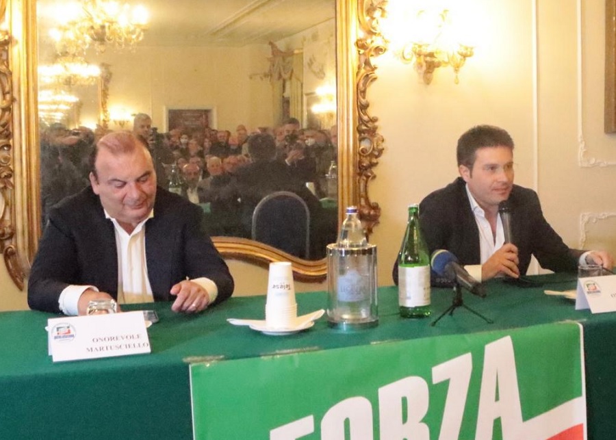 Ceppaloni, dimissioni del vicesindaco Cataudo: Martusciello e Rubano esprimono solidarietà