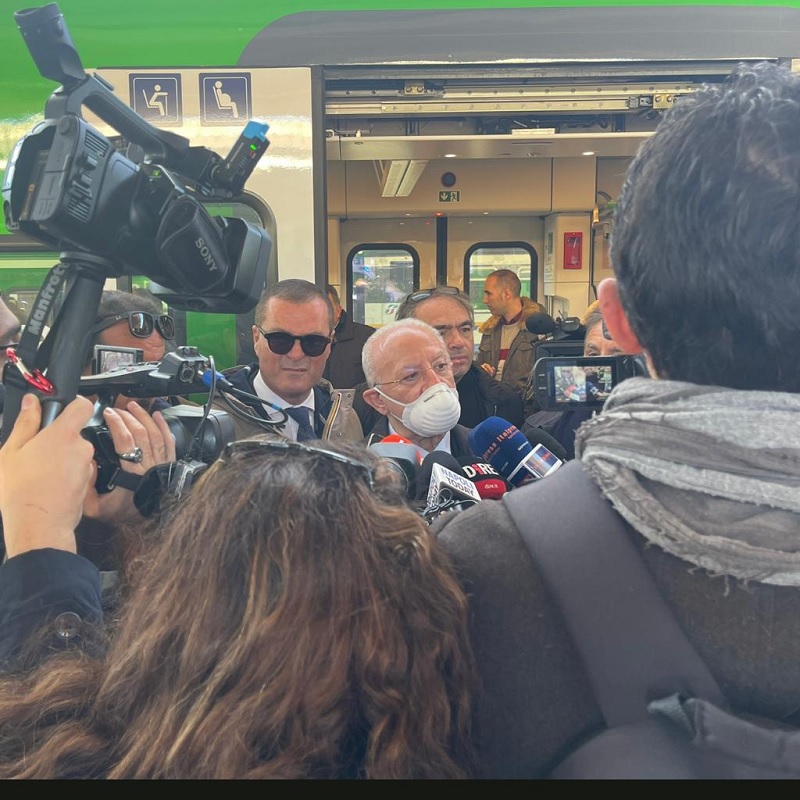 Zannini: grazie al presidente De Luca 5 nuovi treni ecologici e videosorvegliati serviranno la tratta ferroviaria napoli – smcv – Piedimonte Matese