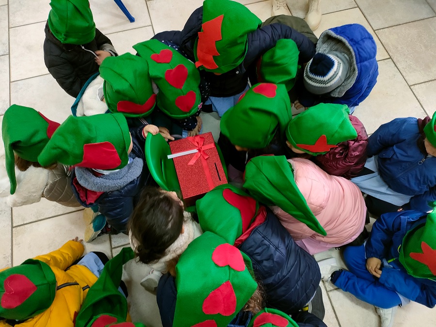 Open day  Infanzia Iannassi: la Scuola è in un pacchetto Rosso