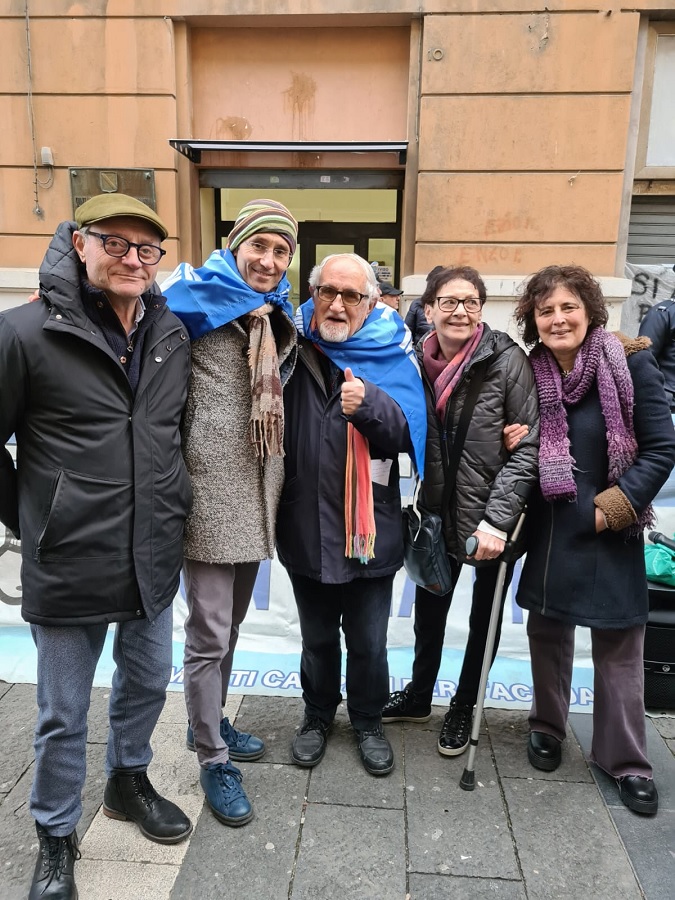 Il Comitato Sannita Abc manifesta davanti la Regione Campania e chiede un incontro a De Luca