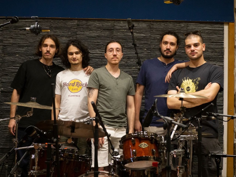 La Stazione delle Frequenze: la band progressive sannita presenta il nuovo album “Chirale”