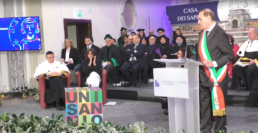Il Ministro Bernini all’inaugurazione dell’anno accademico di Unisannio. Mastella : “Ora la facoltà di Medicina”