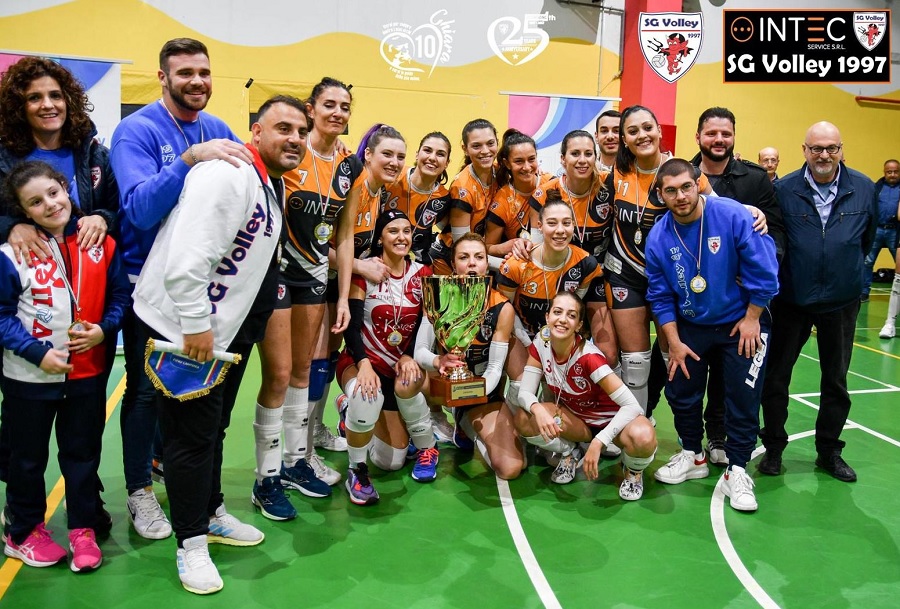 Intec Service SG Volley vince la Supercoppa Campania: è triplete