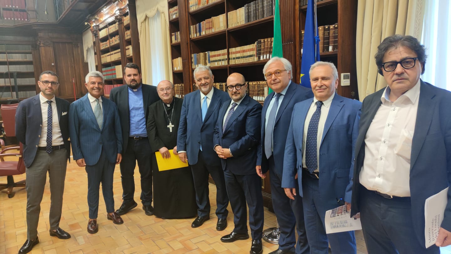 Ministro Sangiuliano riceve delegazione guidata dal senatore Matera ed accoglie l’invito a venire nel Sannio