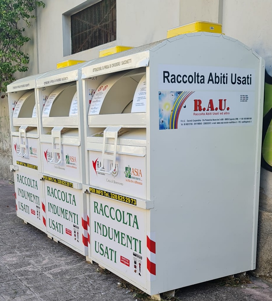 Asia: Il servizio raccolta, trasporto e recupero degli indumenti usati è stato affidato alla ditta Rau