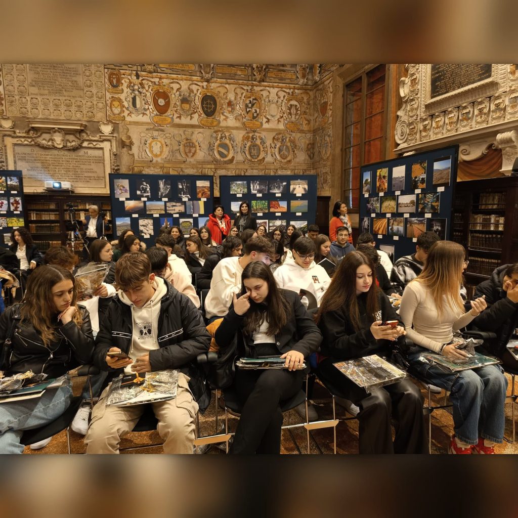 Bologna “Saperi e Sapori della Terra” : brillano i Santagatesi dell’Istituto “De Liguori”