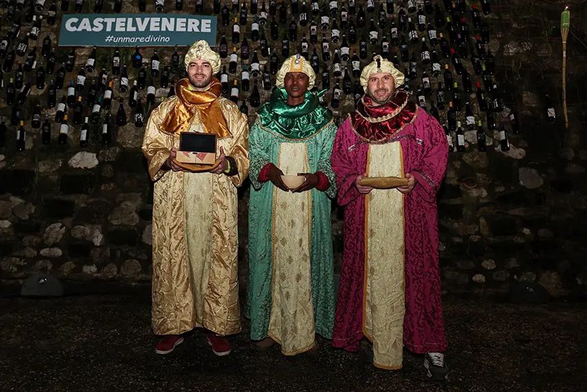 Castelvenere: oltre cento figuranti per il Presepe Vivente dell’Inclusione nelle cantine tufacee