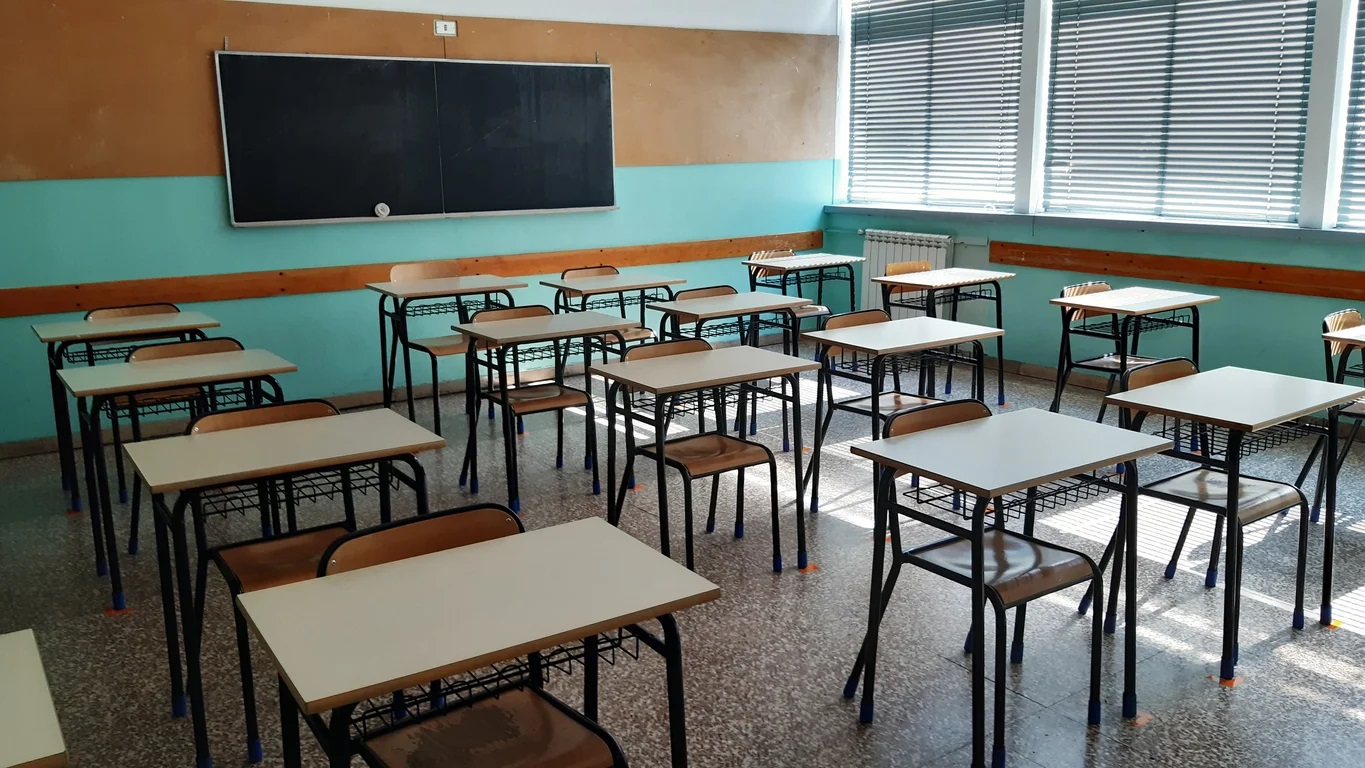 Rapporto Legambiente su Agibilità e prevenzione incendi per gli edifici scolastici. Interrogazione della minoranza a Palazzo Mosti