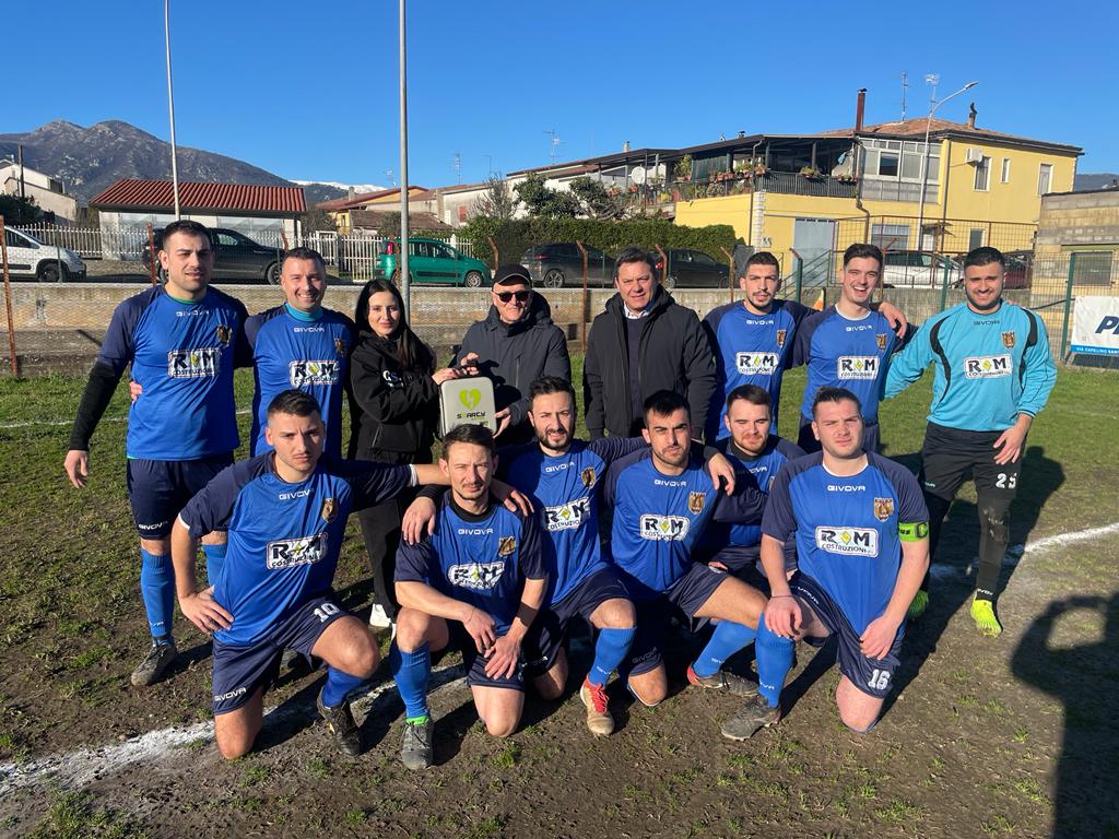 Comune di Castelvenere dona defribillatore alla locale squadra di calcio