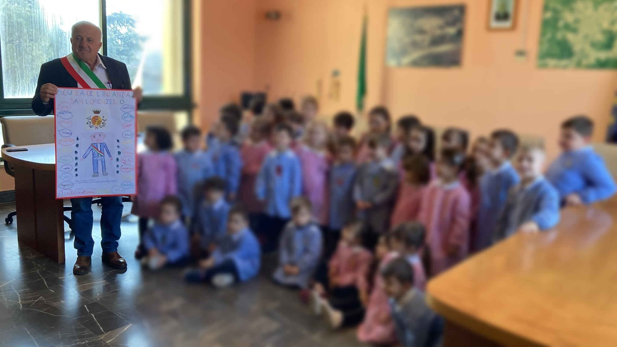 Scuola dell’infanzia San Lorenzello: gli alunni hanno disegnato le proprie Carte d’identità poi timbrate e firmate dal sindaco Antimo Lavorgna